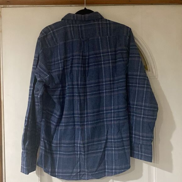 Eddie Bauer Men’s Button Up Blue Plaid Shirt Medium Sleeve - Picture 5 of 5